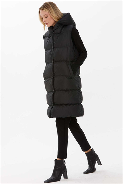 Kendinden Kapüşonlu Uzun Yelek  /  SİYAH