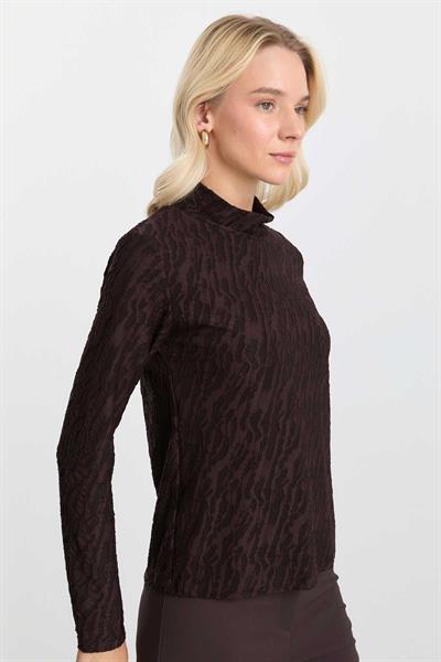 Kendinden Zebra Desen Yarım Balıkçı Yaka Bluz  /  KAHVE