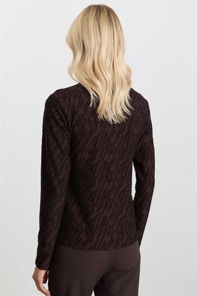 Kendinden Zebra Desen Yarım Balıkçı Yaka Bluz  /  KAHVE