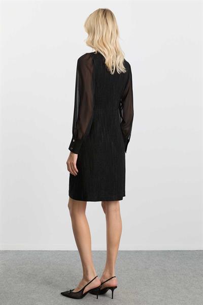 Kolları Şifon Önü Düğmeli Kendinden Desen Elbise  /  SİYAH