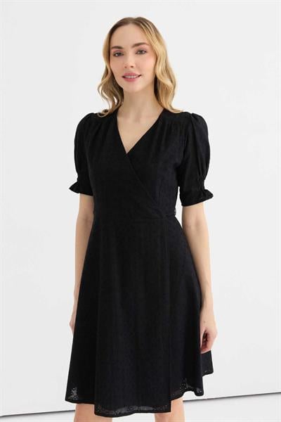 Kolu Lastikli Anvelop Brode Elbise  /  SİYAH