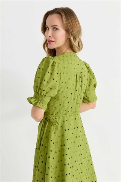 Kolu Lastikli Anvelop Brode Elbise  /  YEŞİL