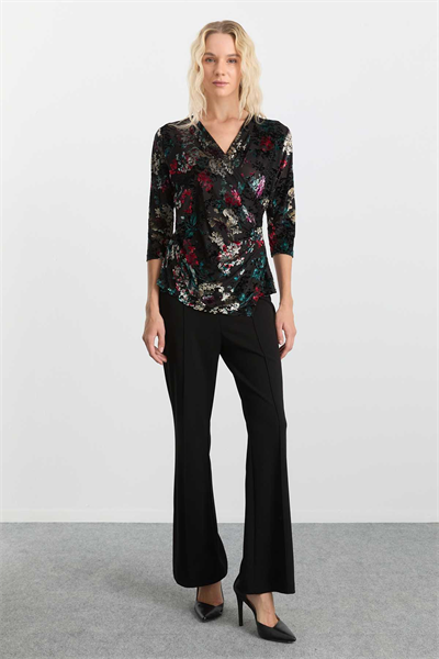 Kruvaze Çiçek Desenli Kadife Bluz  /  SİYAH