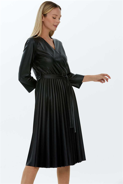 Kruvaze Eteği Pliseli Deri Elbise  /  SİYAH