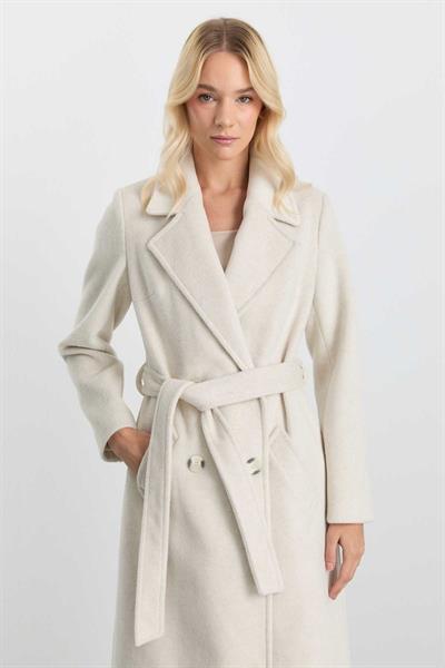 Kruvaze Yaka Bağlamalı Manto  /  TAŞ