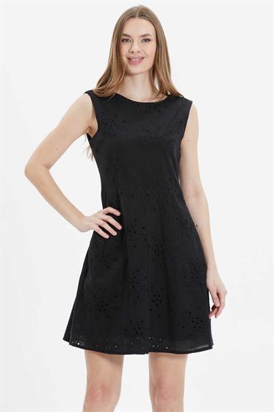 Önü Cepli Arkası Plikaşe Brode Elbise  /  SİYAH