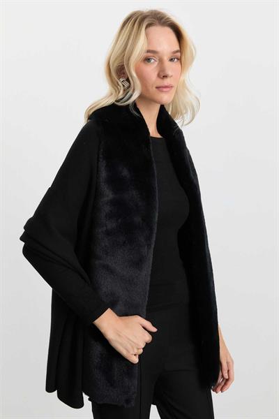 Önü Kürklü Triko Panço  /  SİYAH