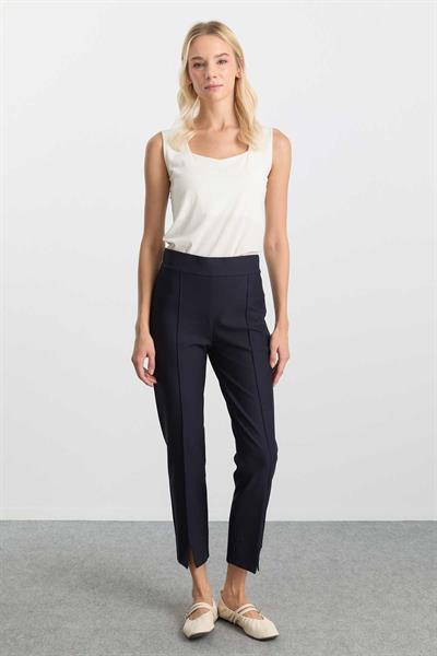 Önü Nervürlü Dar Paça Paçası Yırtmaçlı Pantolon  /  LACİVERT