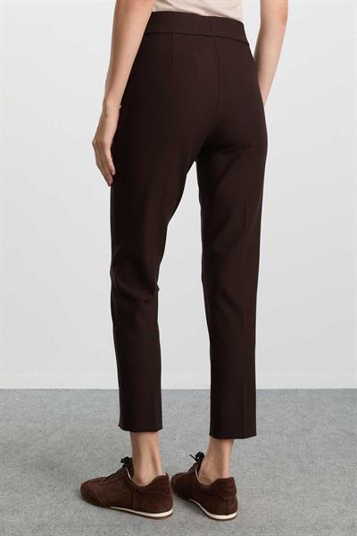 Önü Nervürlü Dar Paça Paçası Yırtmaçlı Pantolon  /  KAHVE