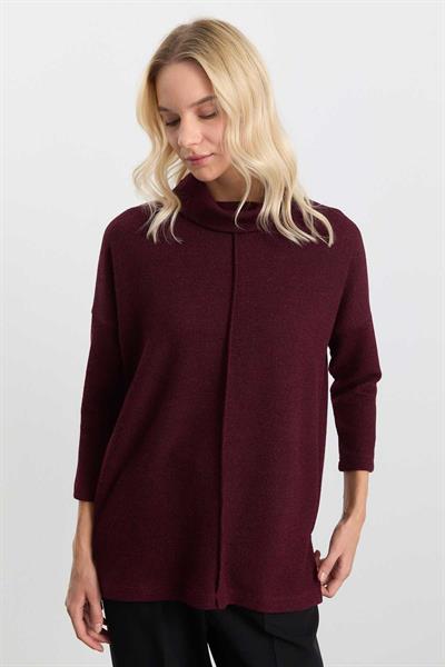 Önü Nervürlü Degaje Yaka Triko Bluz  /  BORDO