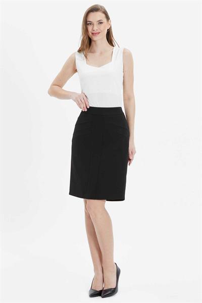 Önü Parçalı Dar Etek  /  SİYAH