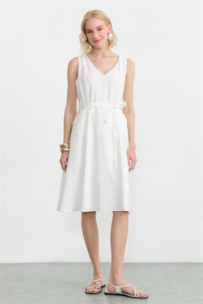Önü ve Arkası V Yandan Cepli Elbise  /  EKRU