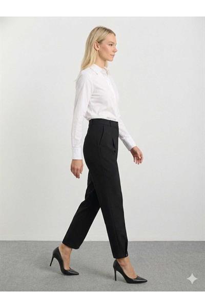 Paçası Düğmeli Arka Beli Lastikli Pantolon  /  SİYAH