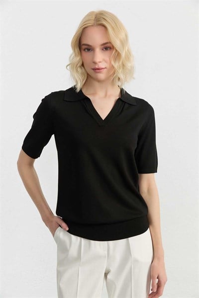 Şömizye Yaka Triko Bluz  /  SİYAH
