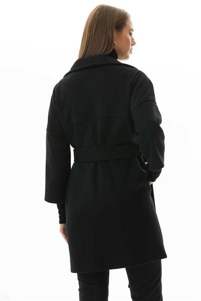 Truvakar Kol Küçük Erkek Yaka Bağlamalı Kaban  /  SİYAH