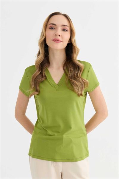 V Yaka Kısa Kol Bluz  /  YEŞİL