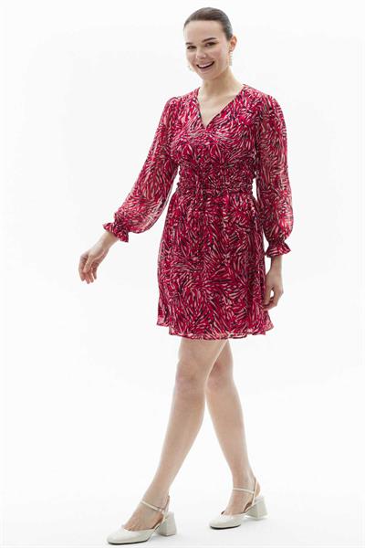 V Yaka Kolu Lastikli Belden Bağlama Emprime Elbise  /  KIRMIZI