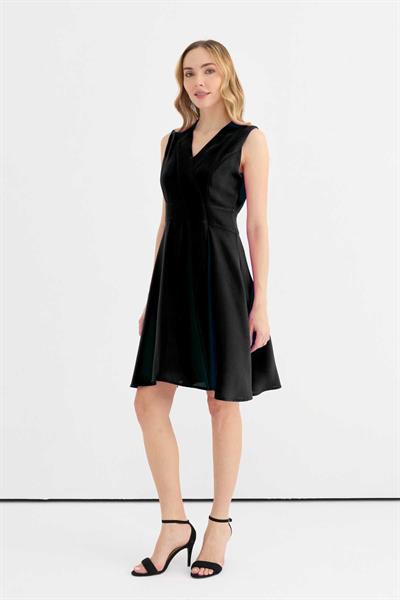 V Yaka Önden Parçalı Elbise  /  SİYAH