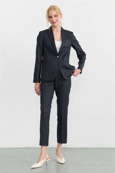 Yan Cep Dar Paça Çizgili Pantolon  /  LACİVERT