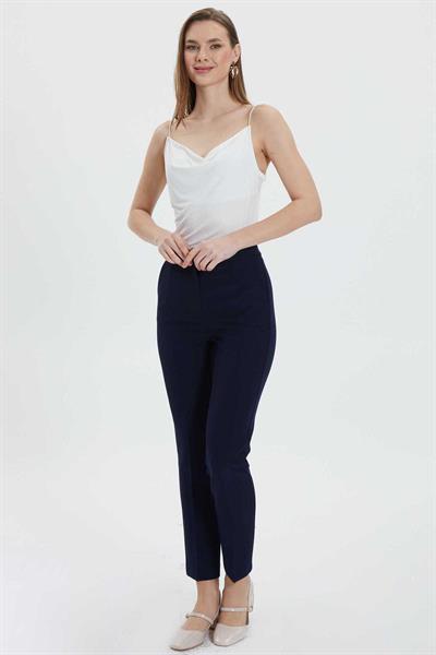 Yan Cep Dar Paça Pantolon  /  LACİVERT