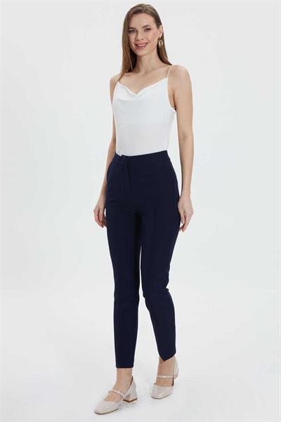 Yan Cep Dar Paça Pantolon  /  LACİVERT