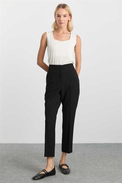 Yanı Lastikli Yan Cep Boru Paça Pantolon  /  SİYAH