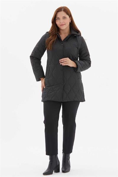 Yanları Çıtçıtlı Kapüşonlu Soğan Kapitone Mont  /  SİYAH