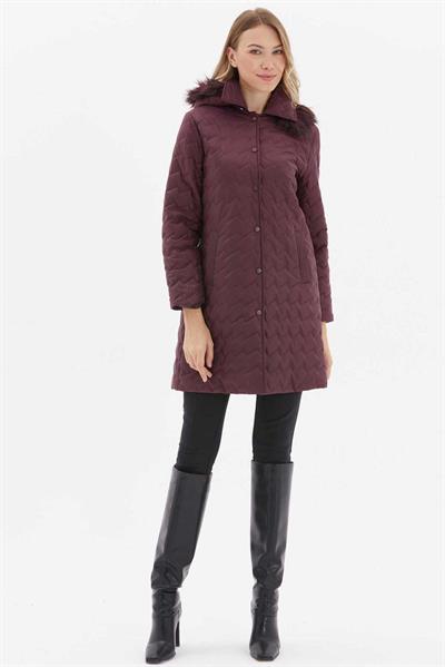 Zigzag Desenli Kapüşonlu Uzun Kapitone Mont  /  BORDO