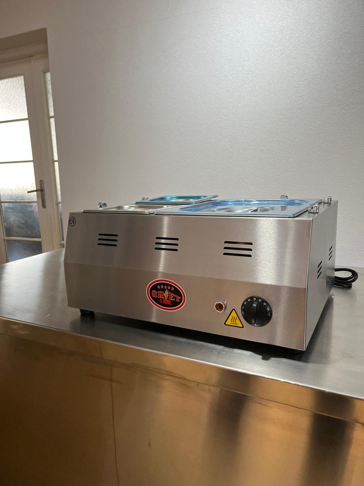 hot dog sosisli makinesi üstten çekim