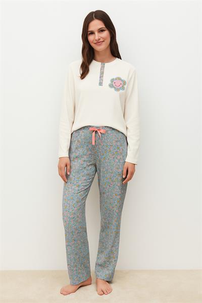 Kadın Papatya Desenli Pijama Takımı Ekru