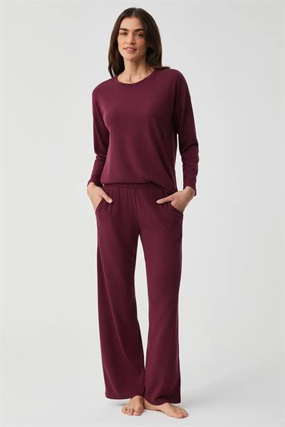 Yumuşak Dokulu Pijama Takımı - Bordo