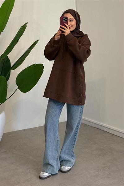 Çıtçıt Detaylı Sweatshirt - Kahverengi