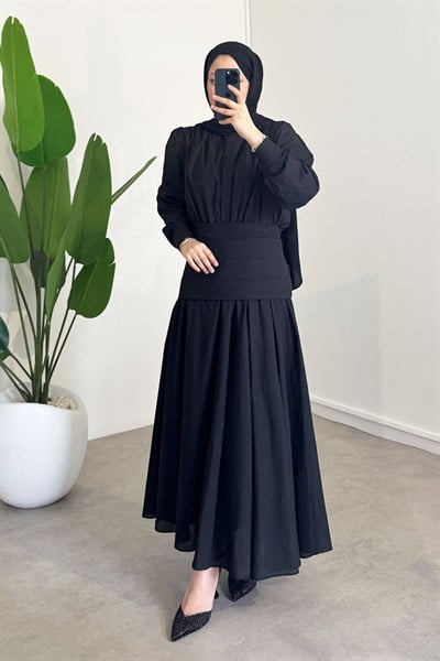 Detay Etekli Takım - Siyah