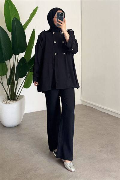 Düğme Detay Takım - Siyah