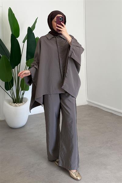 Düğmeli Panço Takım - Toprak