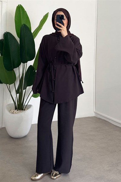 Düğmeli Takım - Kahverengi