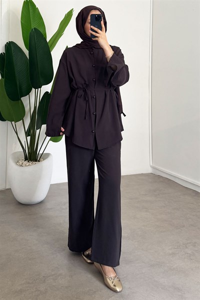 Düğmeli Takım - Kahverengi