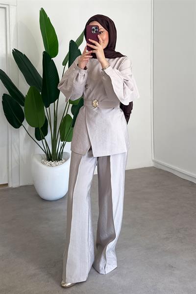 Gold Düğmeli Takım - Bej