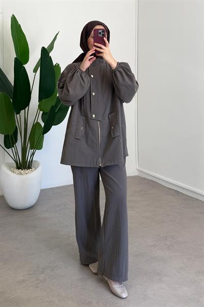 Gold Düğmeli Takım - Vizon