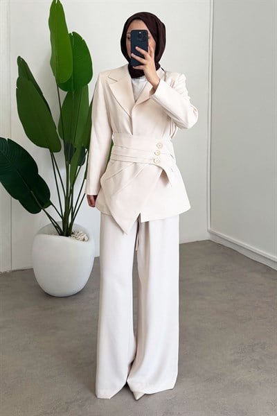 Kemer Detaylı Takım  - Bej