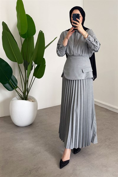 Pileli Detay Elbise - Grı