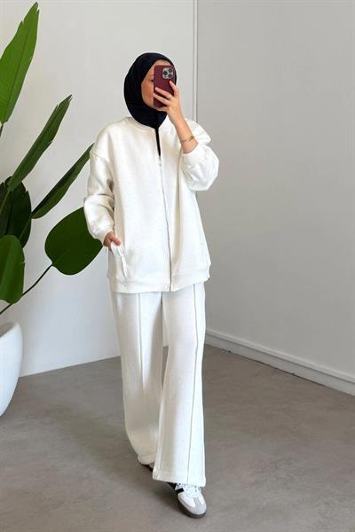 TAŞLI ÜÇ İPLİK TAKIM 31-2221 - EKRU