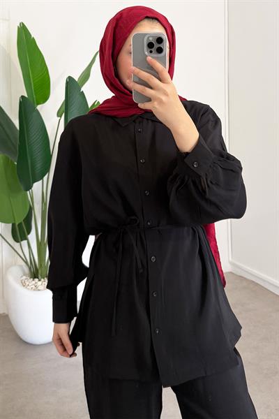 Yırtmaç Detaylı Takım - Siyah