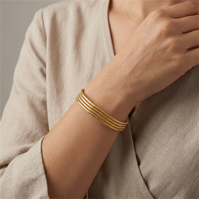 Dört Sıra Ajda Model Altın Kelepçe