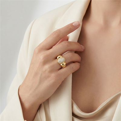 Elips Figürlü  Altın Yüzük 