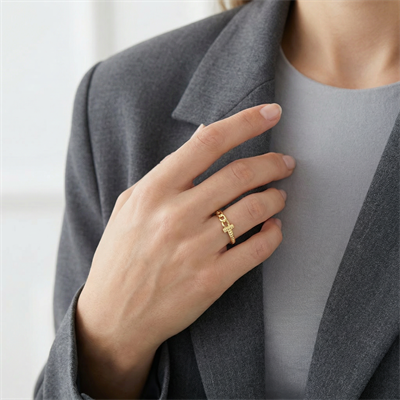 İnce Gurmet Figürlü Altın Yüzük 