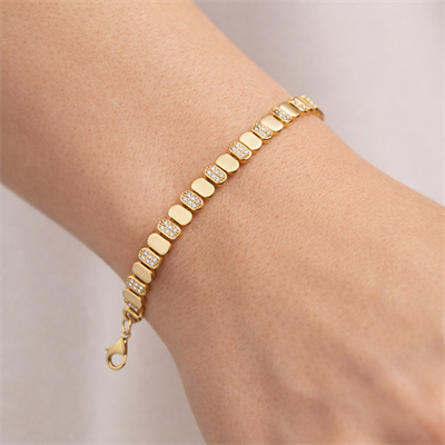 Yuvarlak Köşe Kare Altın Bileklik 