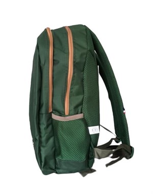 yeşil okul çantası