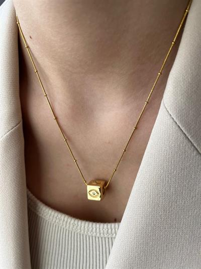 Çelik Gözlü Küp Kolye