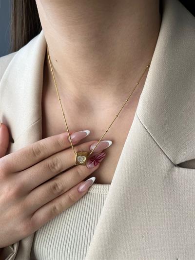 Çelik Kalpli Küp Kolye